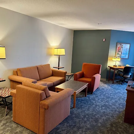 La Quinta By Wyndham Bannockburn-Deerfield