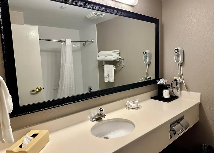 Hotel La Quinta By Wyndham Bannockburn-deerfield