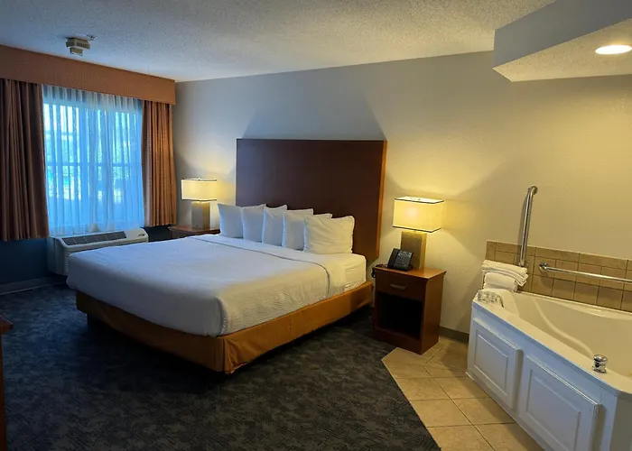 Hotel La Quinta By Wyndham Bannockburn-deerfield
