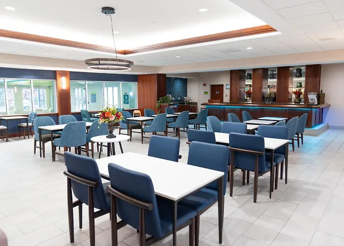 La Quinta By Wyndham Bannockburn-deerfield Hotel