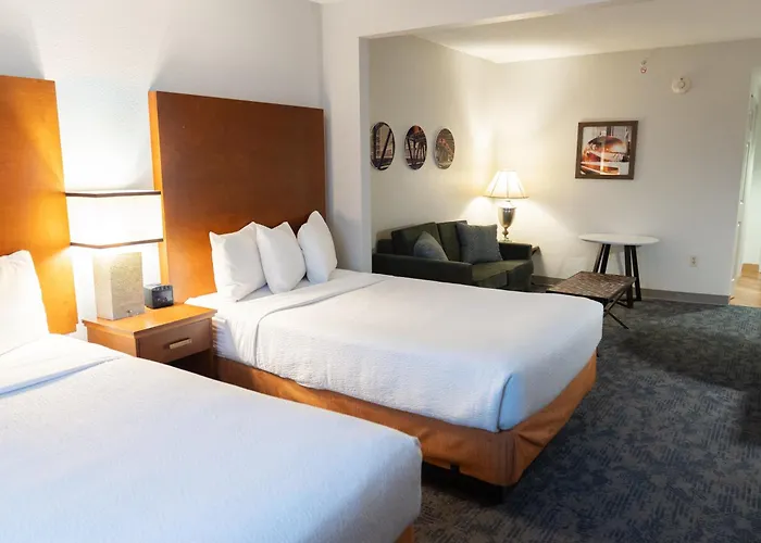 La Quinta By Wyndham Bannockburn-deerfield Hotel