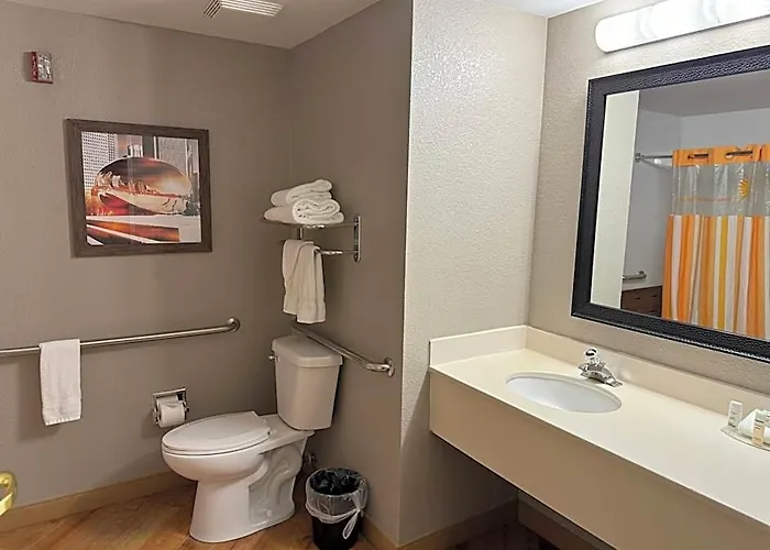 Hotel La Quinta By Wyndham Bannockburn-deerfield 3*