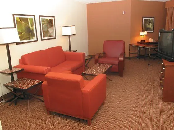 La Quinta By Wyndham Bannockburn-deerfield